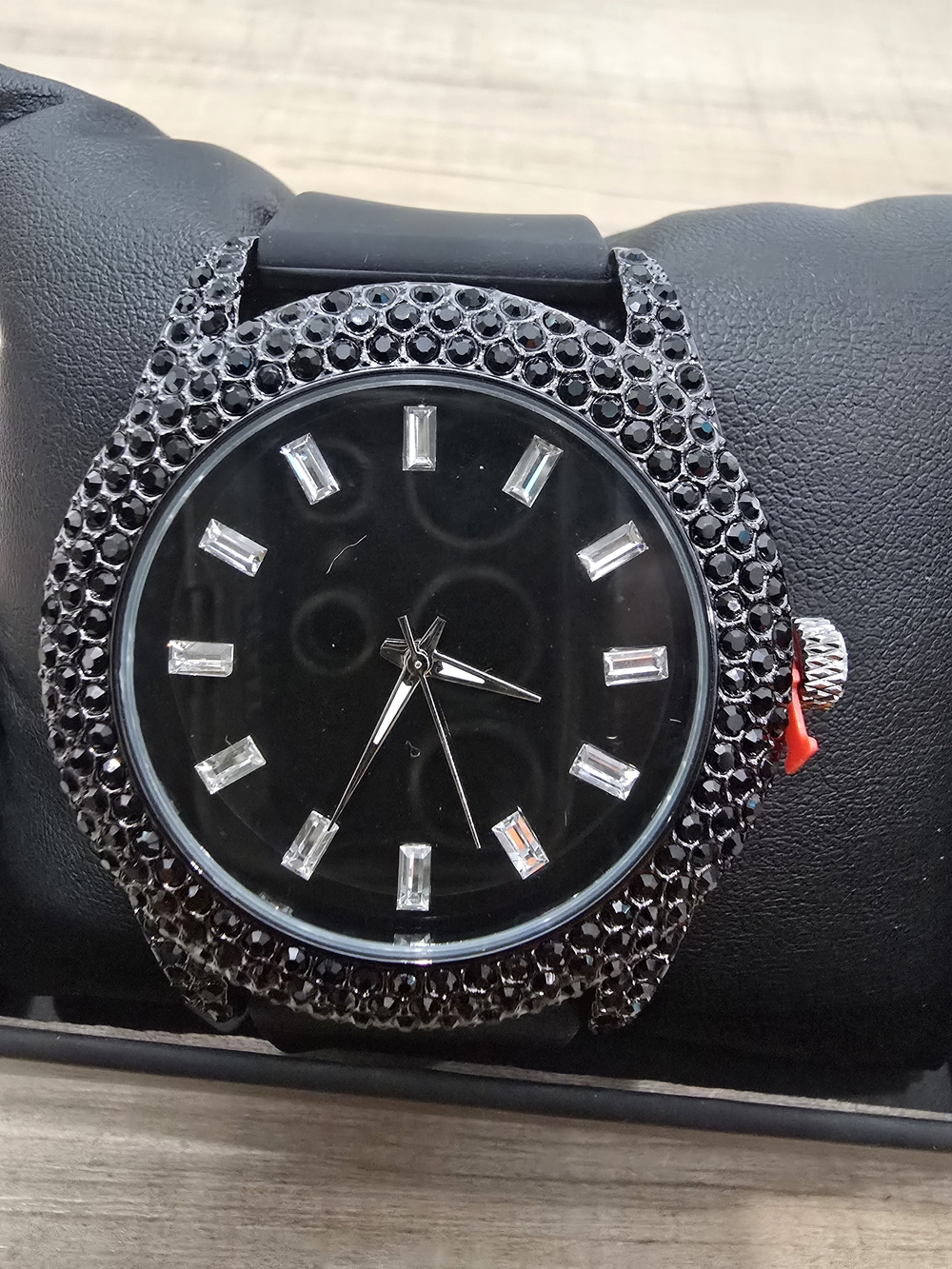 Men's Black Crystal Accent Watch - Stylish Everyday Timepiece